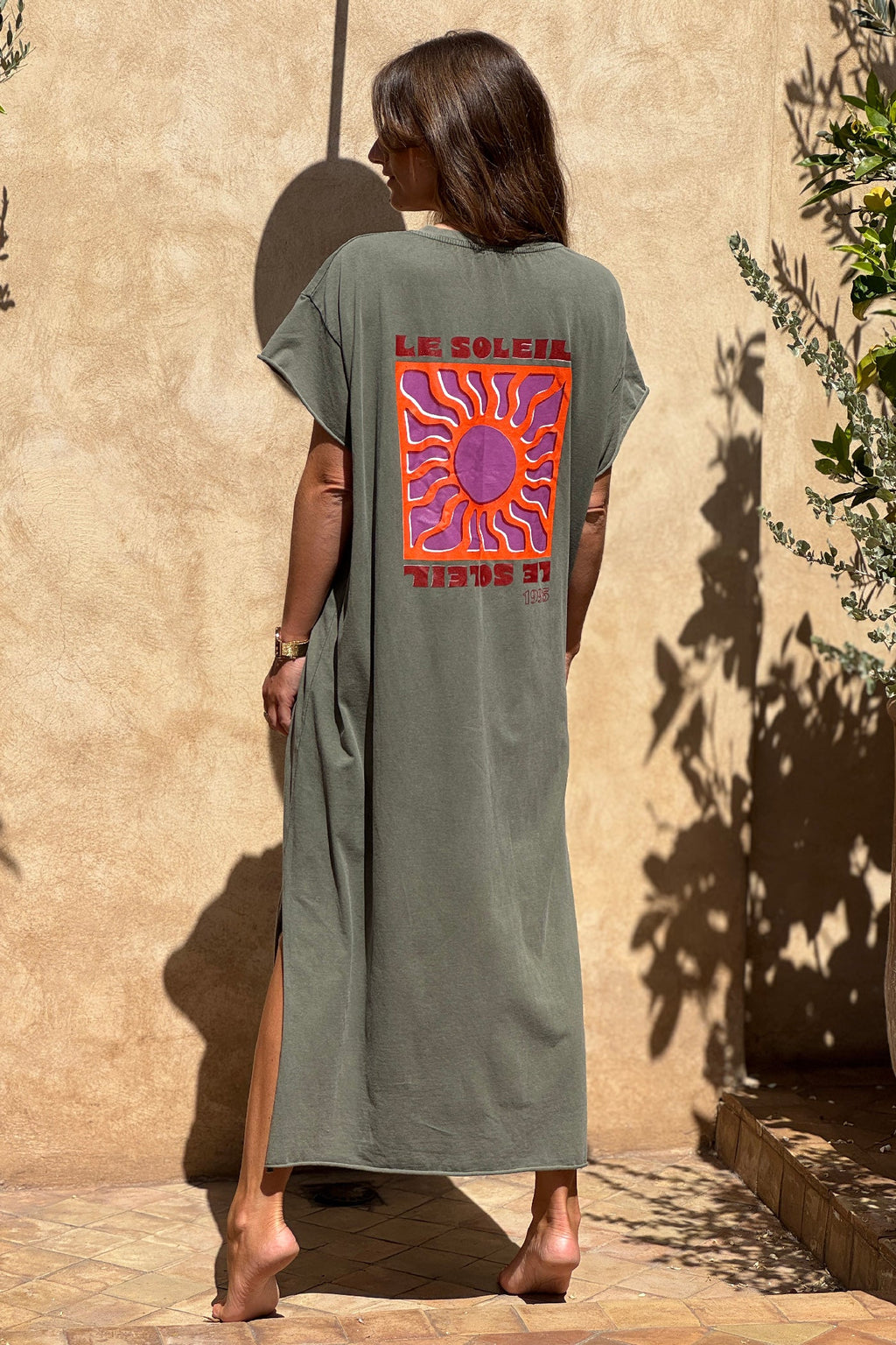 Olive Le Soleil V-Neck T-Shirt Dress