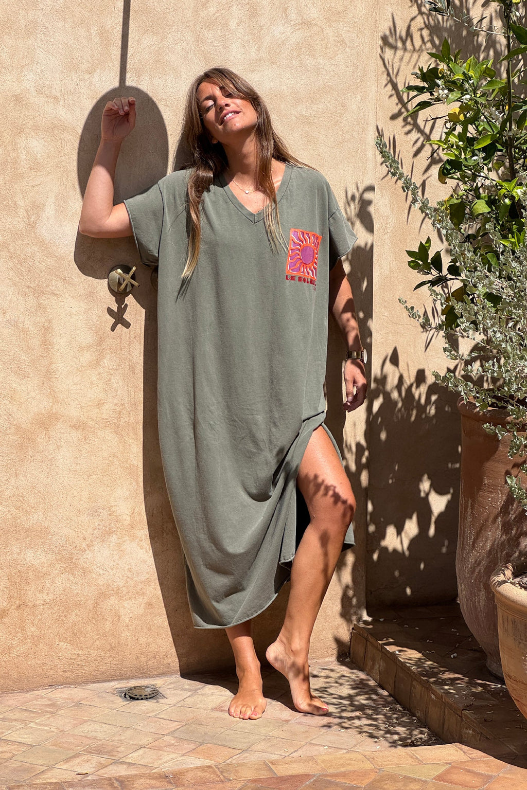Olive Le Soleil V-Neck T-Shirt Dress