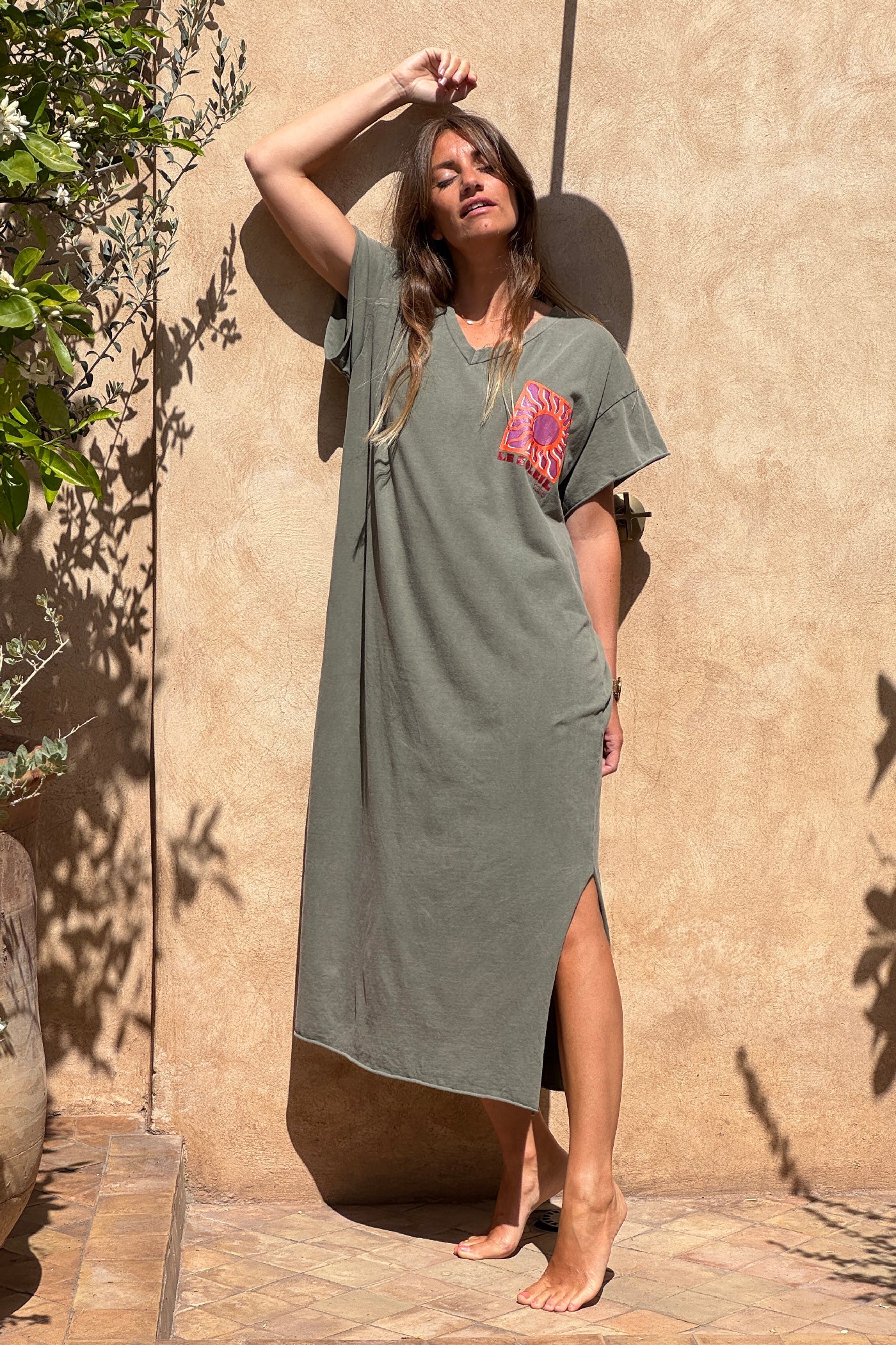 Olive Le Soleil V-Neck T-Shirt Dress